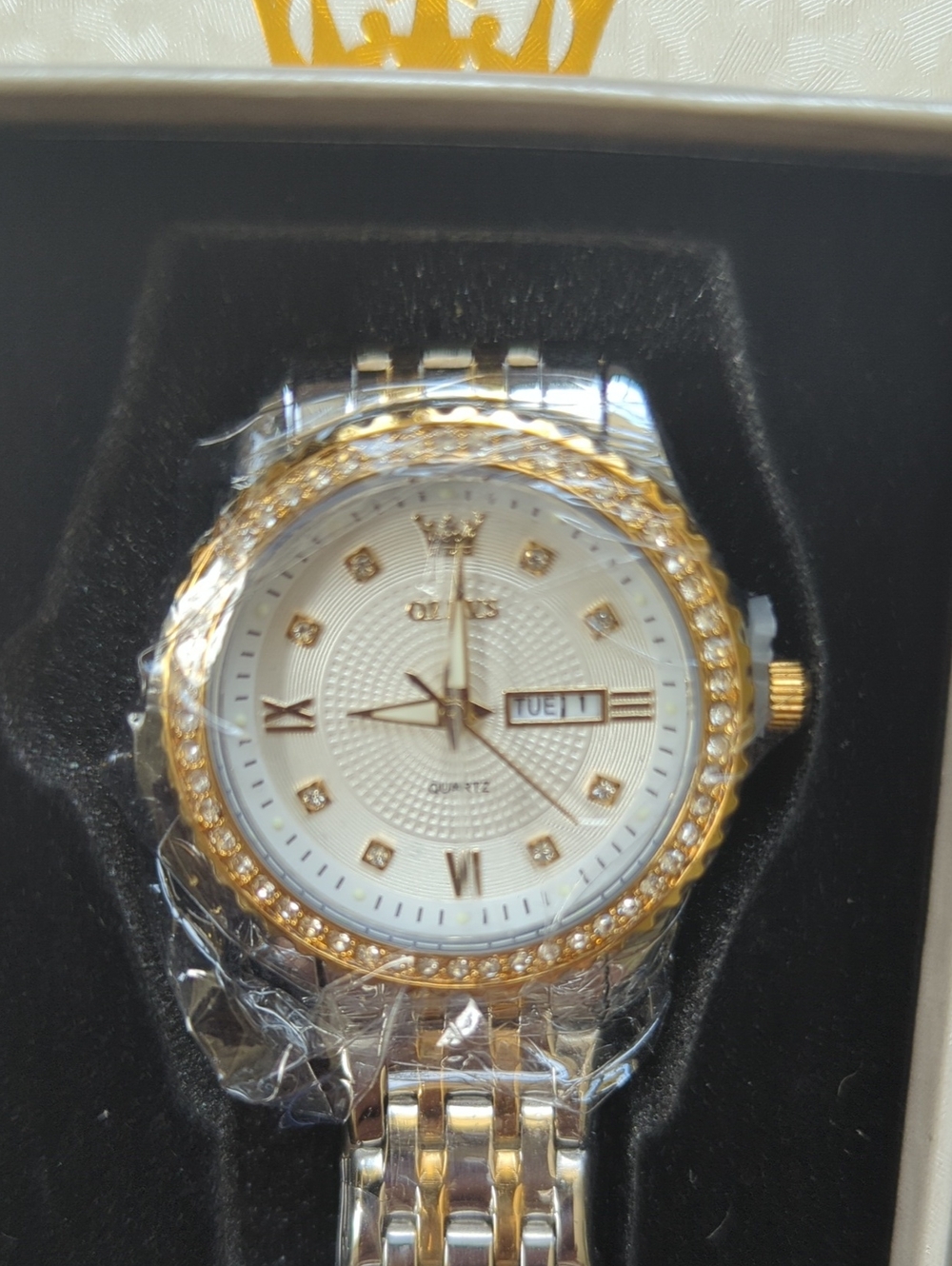 Olevs Women's Wrist Watch - Picture 3 of 4